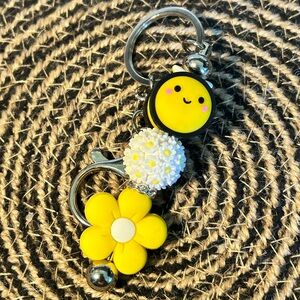 Bee 🐝 Keychain